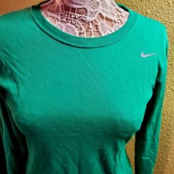 Nike Sport Shirt Size M