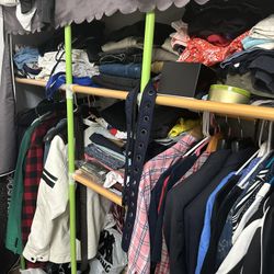 PORTABLE CLOSET - 100$ Like New Condition - Has Zipper To Close It All - Organize Your Clothes So Well - 7 divisions - Firmed Price 
