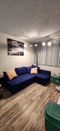 Blue Sleeper Sofa IKEA Friheten  🚫pets 🚫smoking. Sectional with Chaise & Storage 🔃Reversable🔄