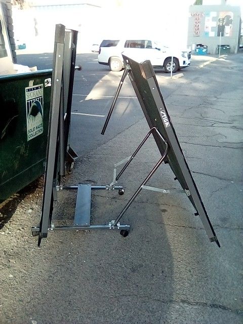 Ping Pong Table