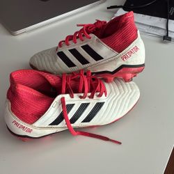 Kids Adidas Predator Soccer Cleats