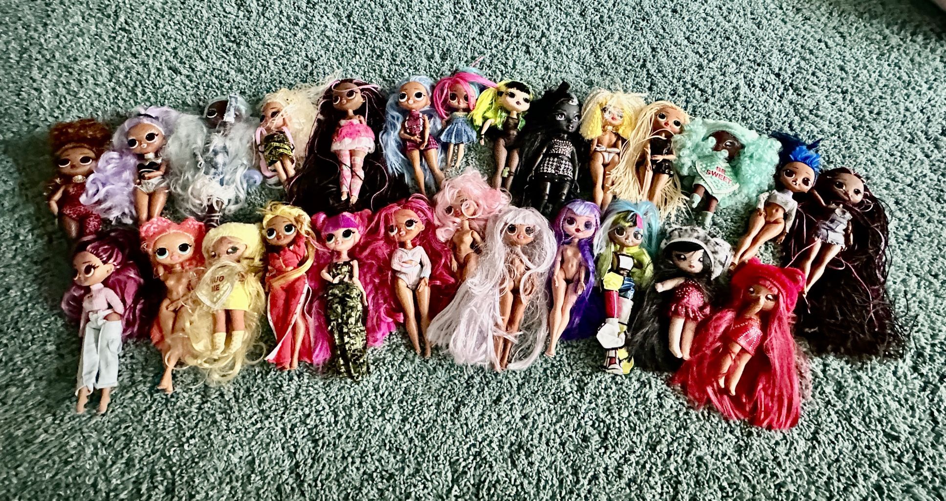 $10 LOL Dolls, House And Accessories