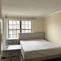 King Bedroom Set – Bed + 2 Nightstands (Great Condition)