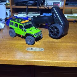 Axial SCX30