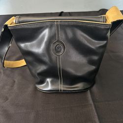 Mondani New York Purse Black Faux Leather Handbag