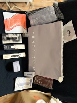 Fenty Beauty lavender makeup kit !!
