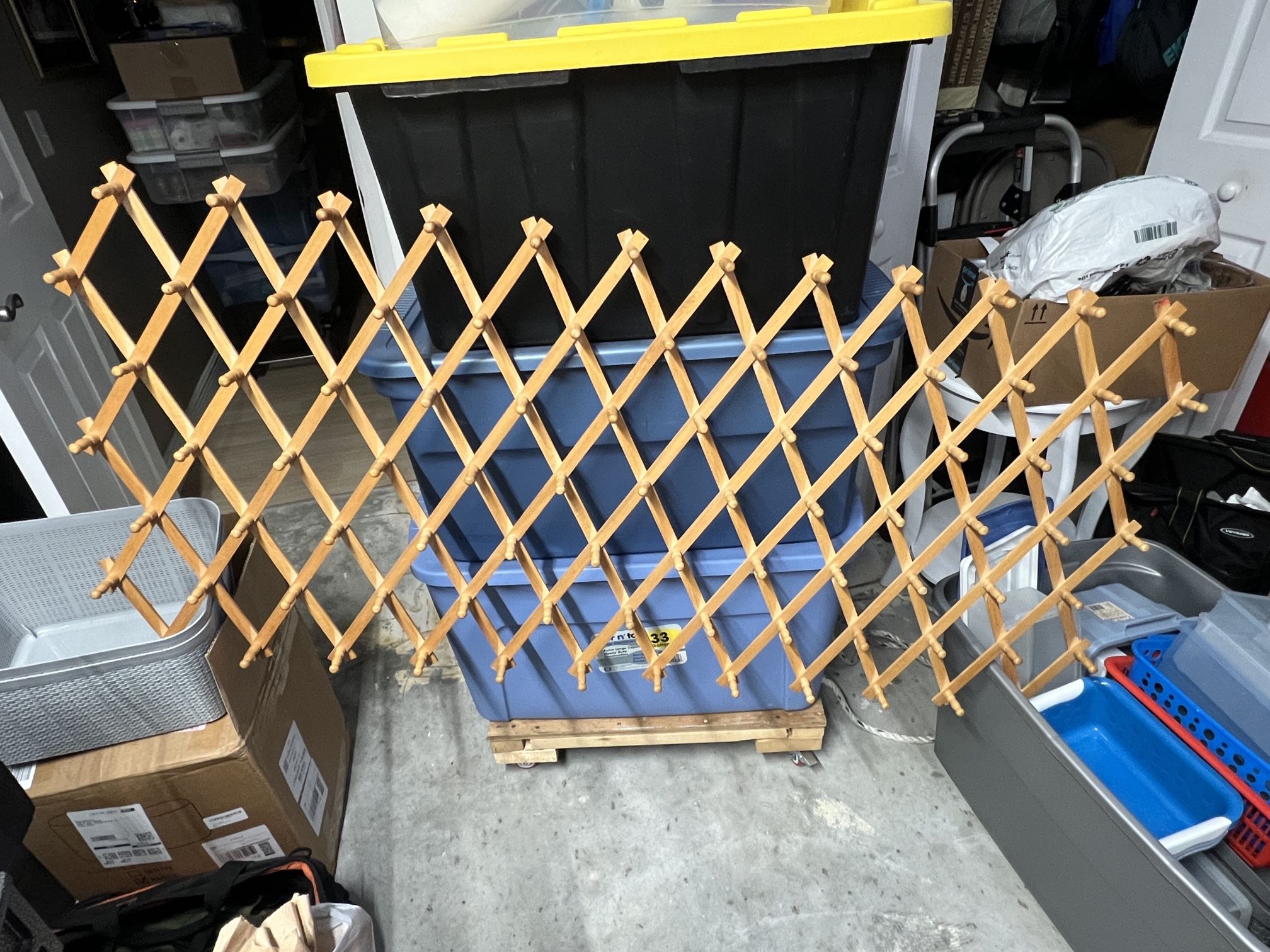 Vintage Expandable Hat Rack
