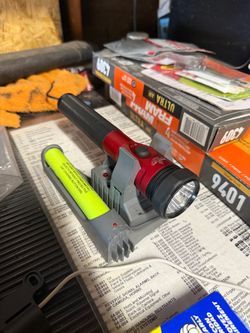 Streamlight Stinger Flashlight