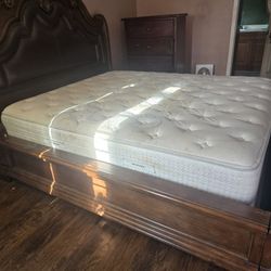 Bedroom Set, Moving Sale