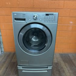 washer with stand 