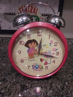 2004 Viacom Old-Fashioned Dora the Explorer Alarm Clock