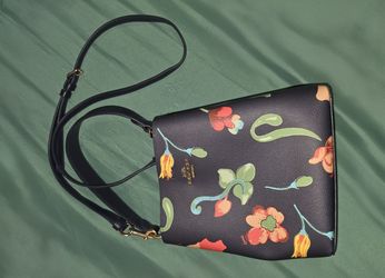 COACH Small Town Bucket Bag With Dreamy Land Floral Print