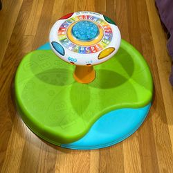 Pre-Owned: Leap Frog Letter Go Round