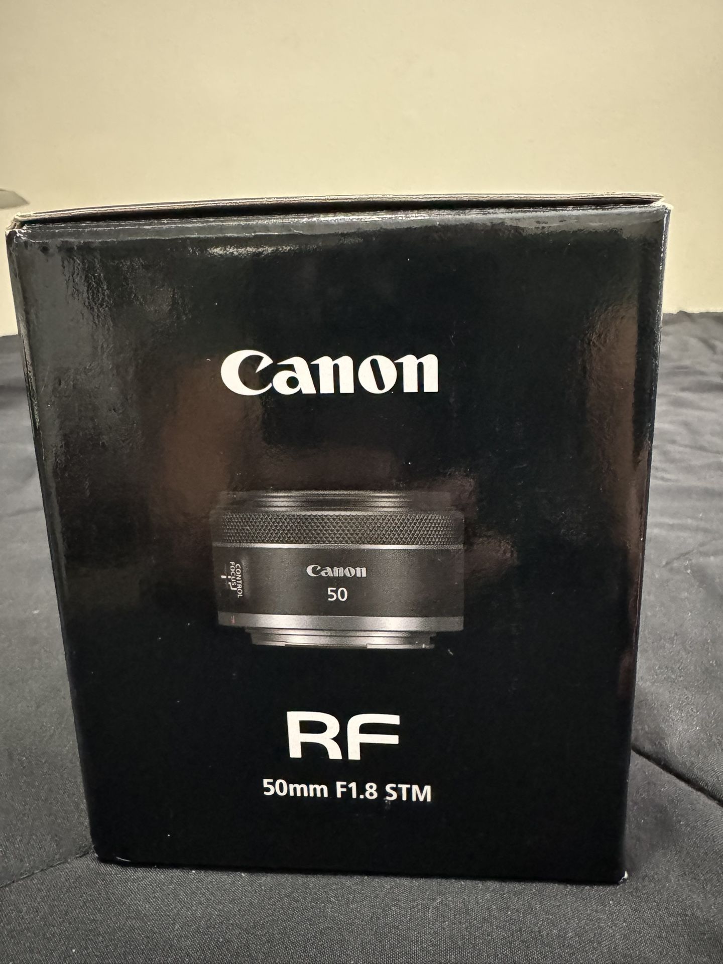 Canon RF 50mm F1.8 STM
