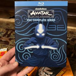 Avatar: The Last Airbender Complete Blu-Ray Series