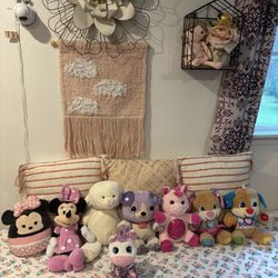 Plush toys (leapfrog, Kellytoy, squishmallow, laugh & learn puppies, Minnie Mouse, furReal unicorn)