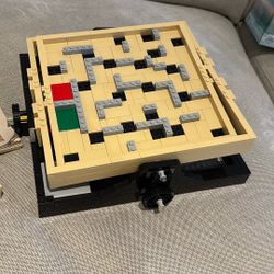 LEGO MAZE 21305 (Discontinued In 2018)