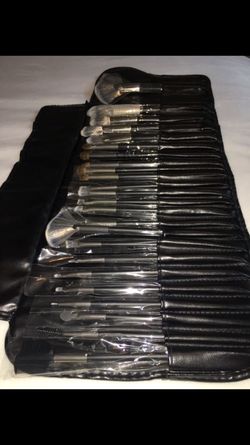 mizz brushes