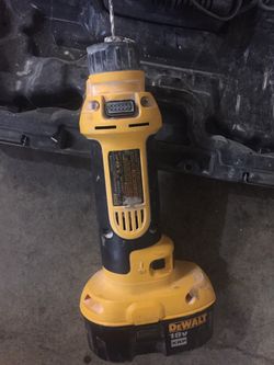 Dewalt router cut out tool