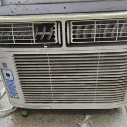 Frigidaire Window AC Approximately 8000 Btu