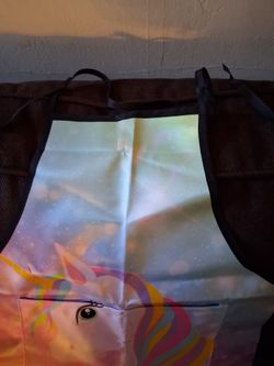 NEW KIDS APRON $5 PICK UP IN SUN VALLEY 