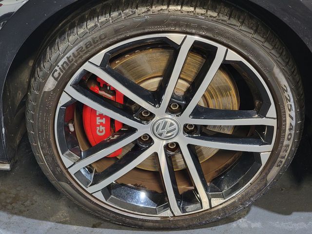 2017 Volkswagen Golf GTI