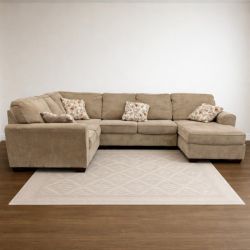 Light Taupe Ashley Patola Park 4-Piece Sectional