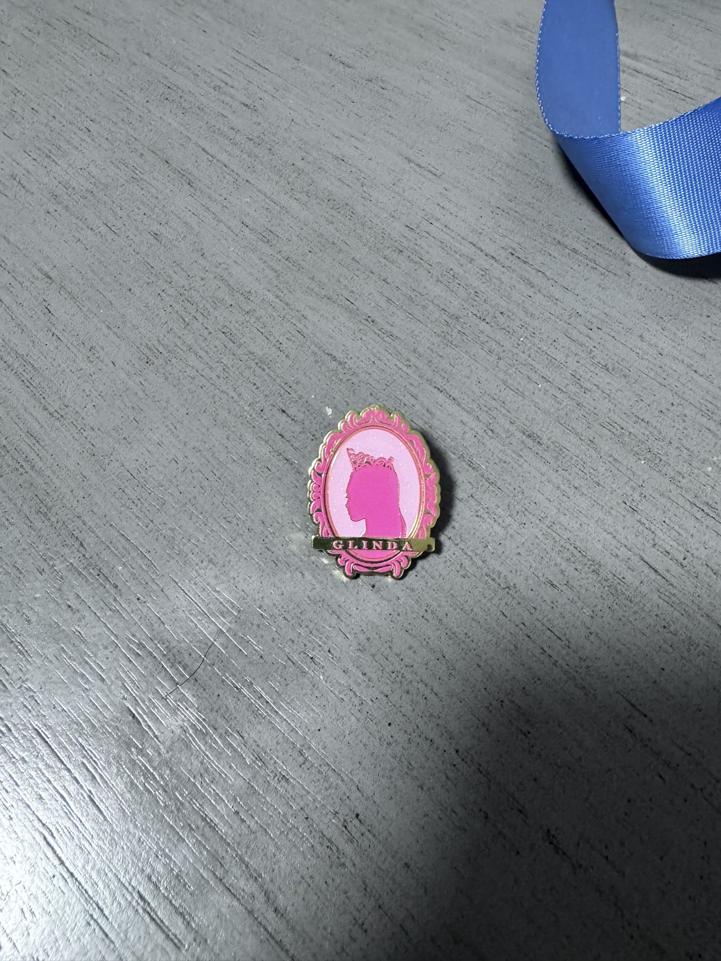 Pins 