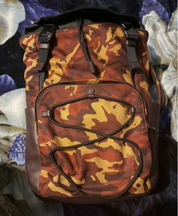 Coach Men's Camouflage Drawstring Backpack - Brown & Yellow