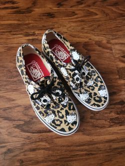 Hello Kitty Vans