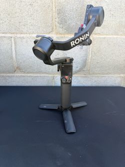DJI RS3 Camera Gimbal Stabilizer