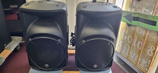 Pair Mackie SRM450 Powered Speakers 15"