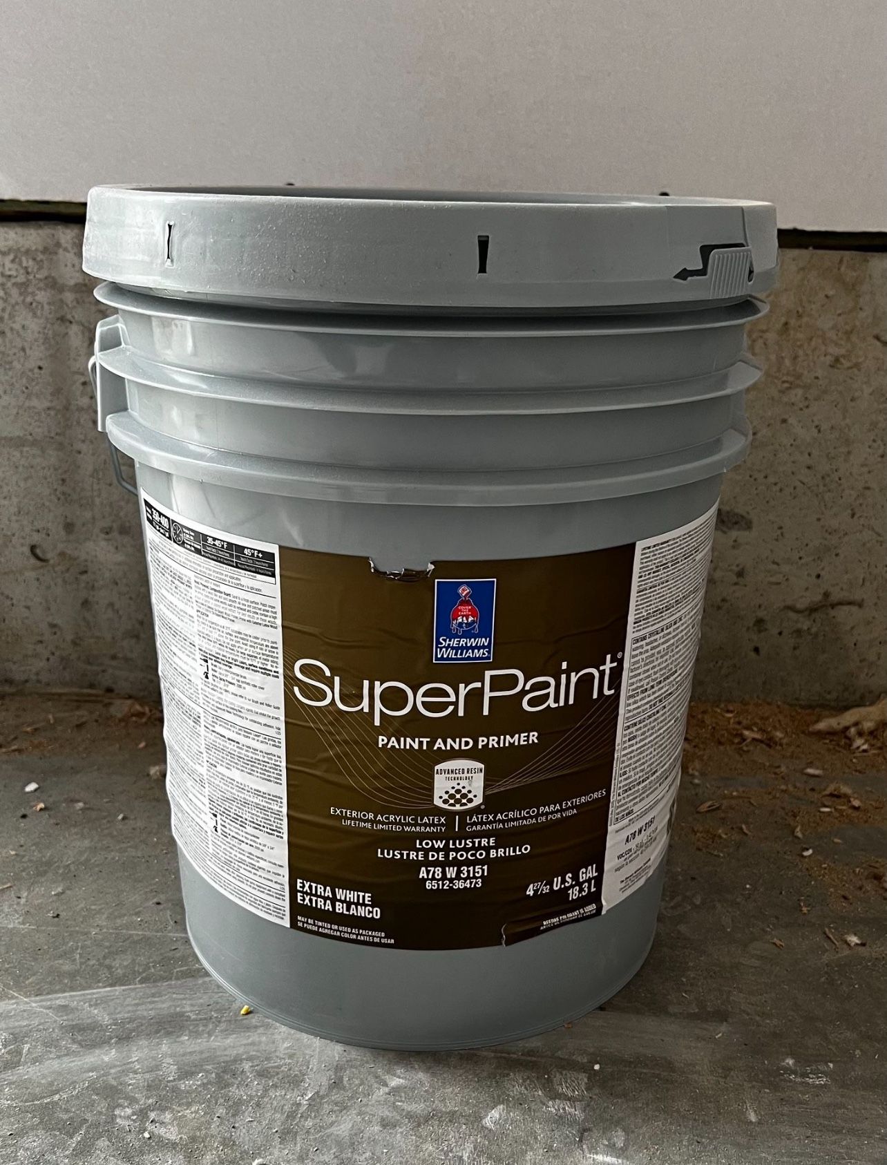Exterior Superpaint And Primer In One. Color 9163 Medium Gray. New 5 Gallons