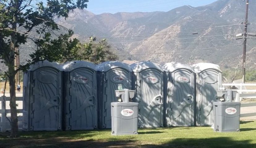 Portable Restrooms !!!!!!!