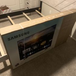 Samsung Crystal 65” 4k UHD Smart TV