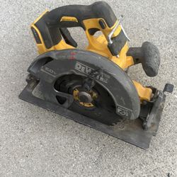 Skilsaw Dewalt Para Personas Izquierdas Trabaja Muy Bien 