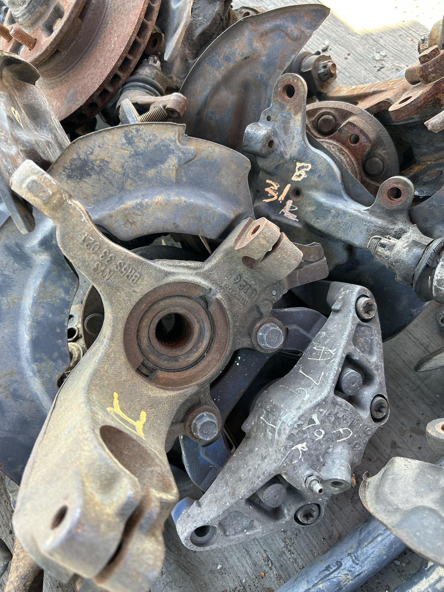 2009 Mazda 3 Left Spindle Parts