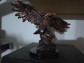 Bronze-Colored Eagle Statue with Fish