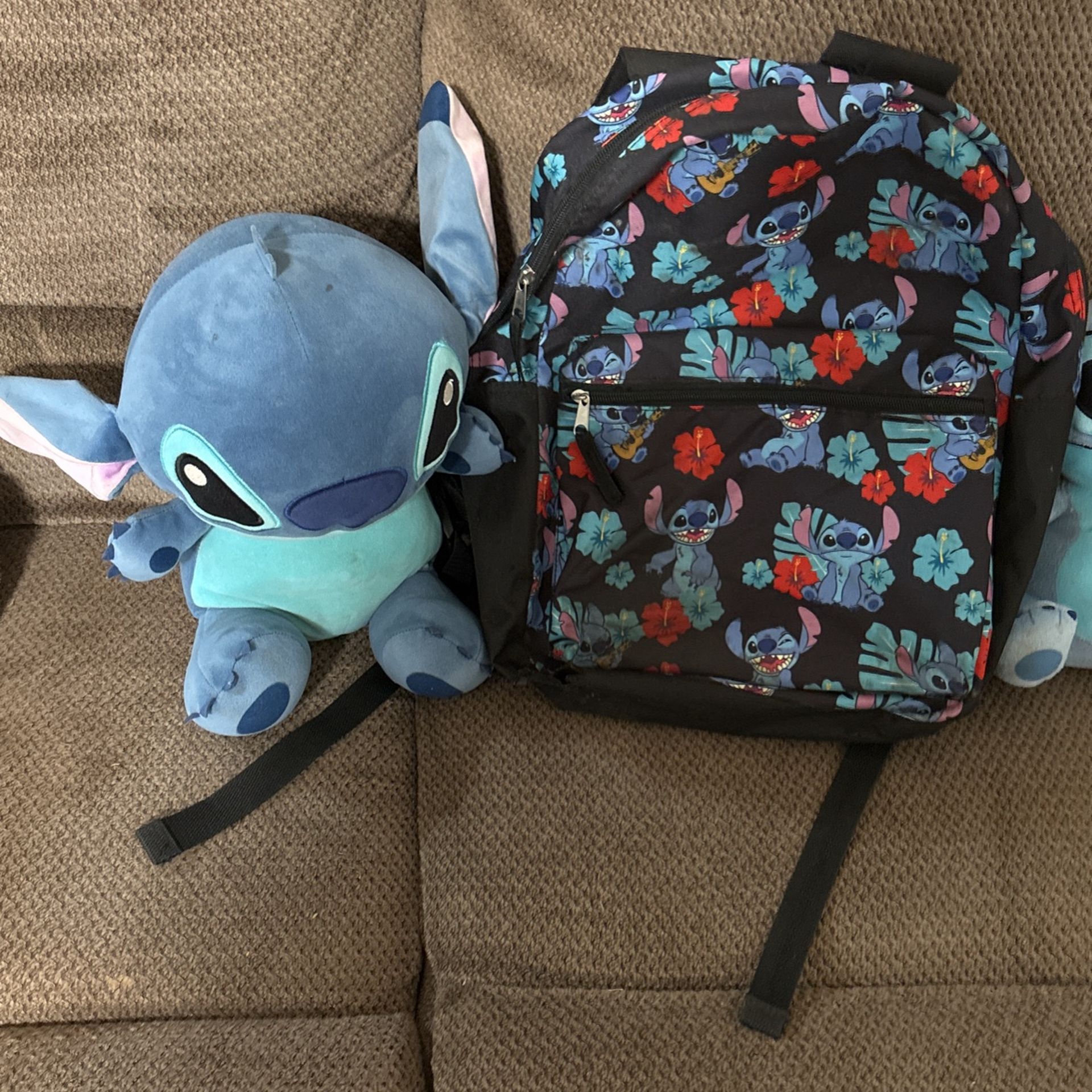 Stitch plushie and backpack