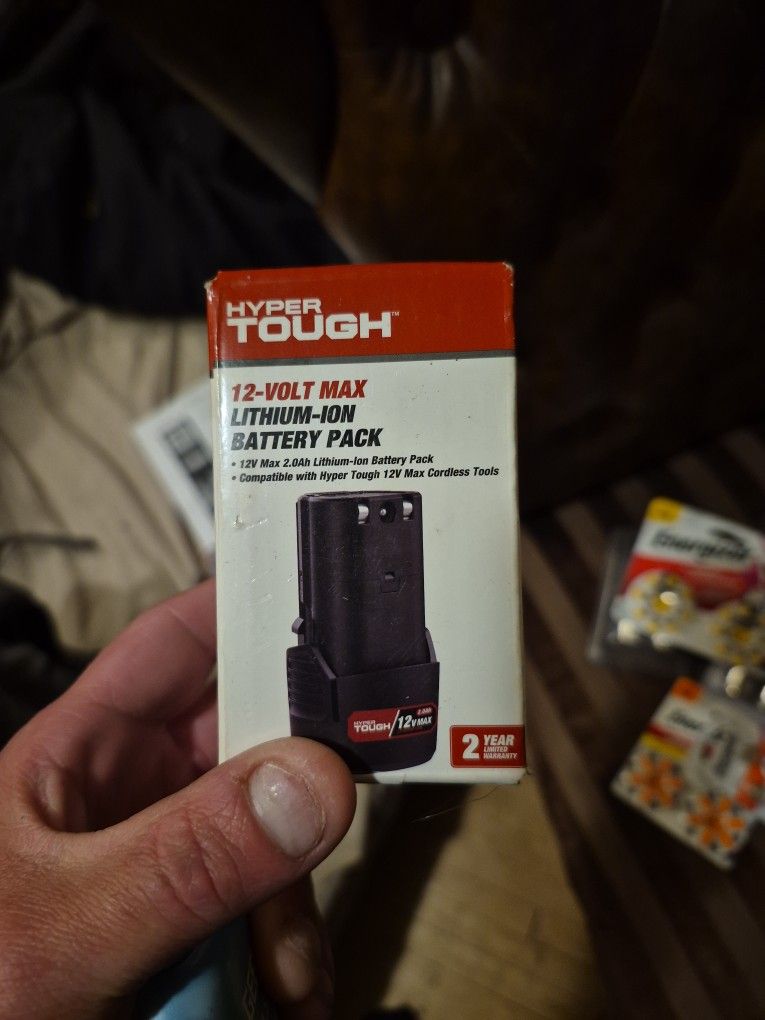 Hyper Tough 12V Lithium Ion Battery