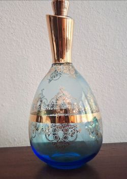 Blown glass vase  4 shooters