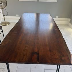 Live Edge Wood Table – Modern Rustic