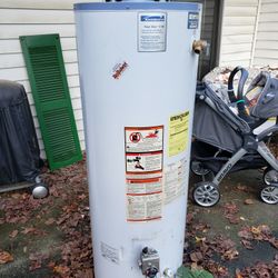 Water Heater - GAS... (for parts)