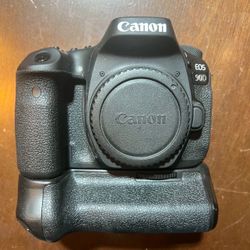 Camera Canon 90D