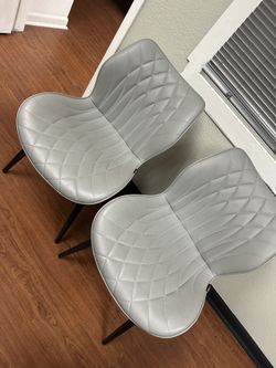 Younike Chairs