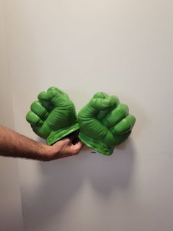Green hulk hands