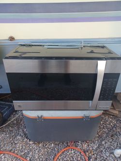 Kenmore Elite Microwave Hood combination also with convection oven rack