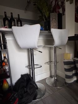 White Adjustable Bar Stool with Chrome Base (Set)
