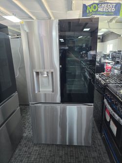New LG InstaView Refrigerators In Stock - 904 Wilson Rd, Conroe, TX 77301 - 6 Months Same As Cash Payments
