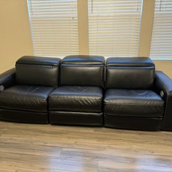 Ashley 3 Piece Electric Recliner Couch In Black